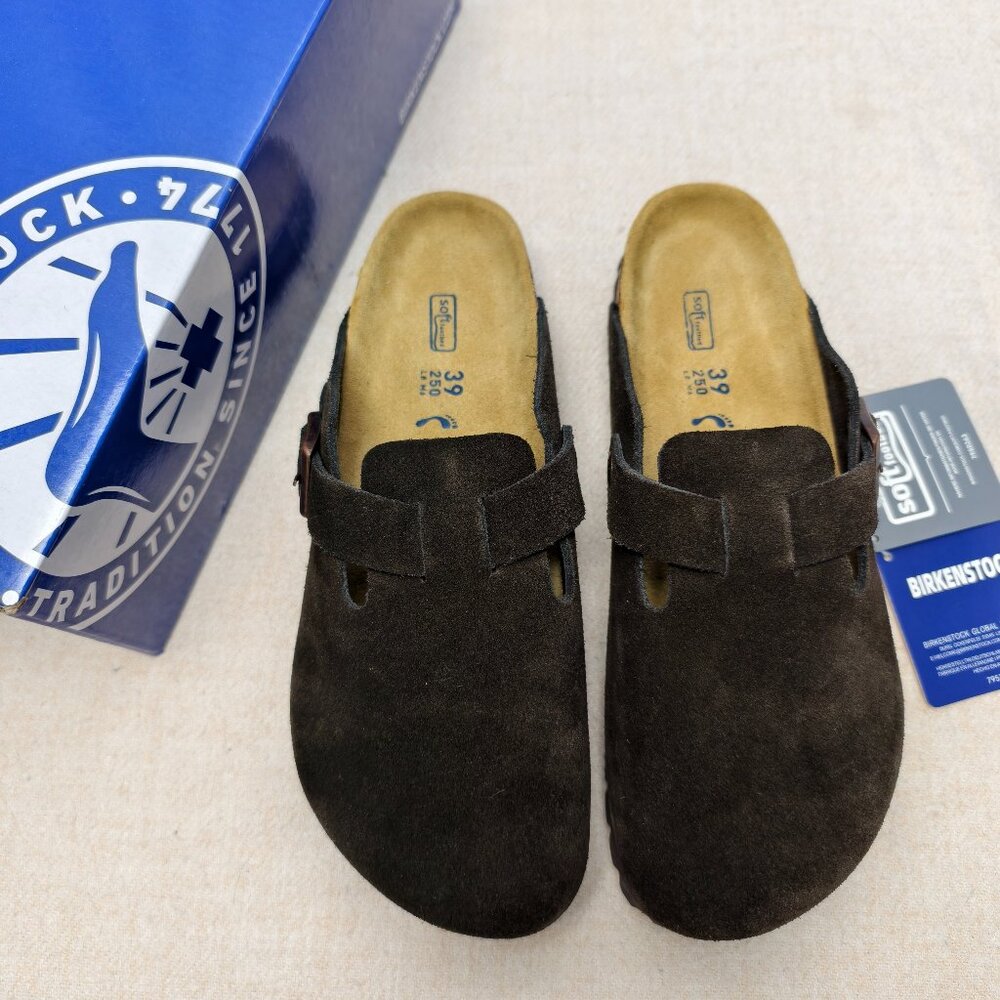 Women's Mocha Suede Birkenstock Boston Shoes - Narrow Fit